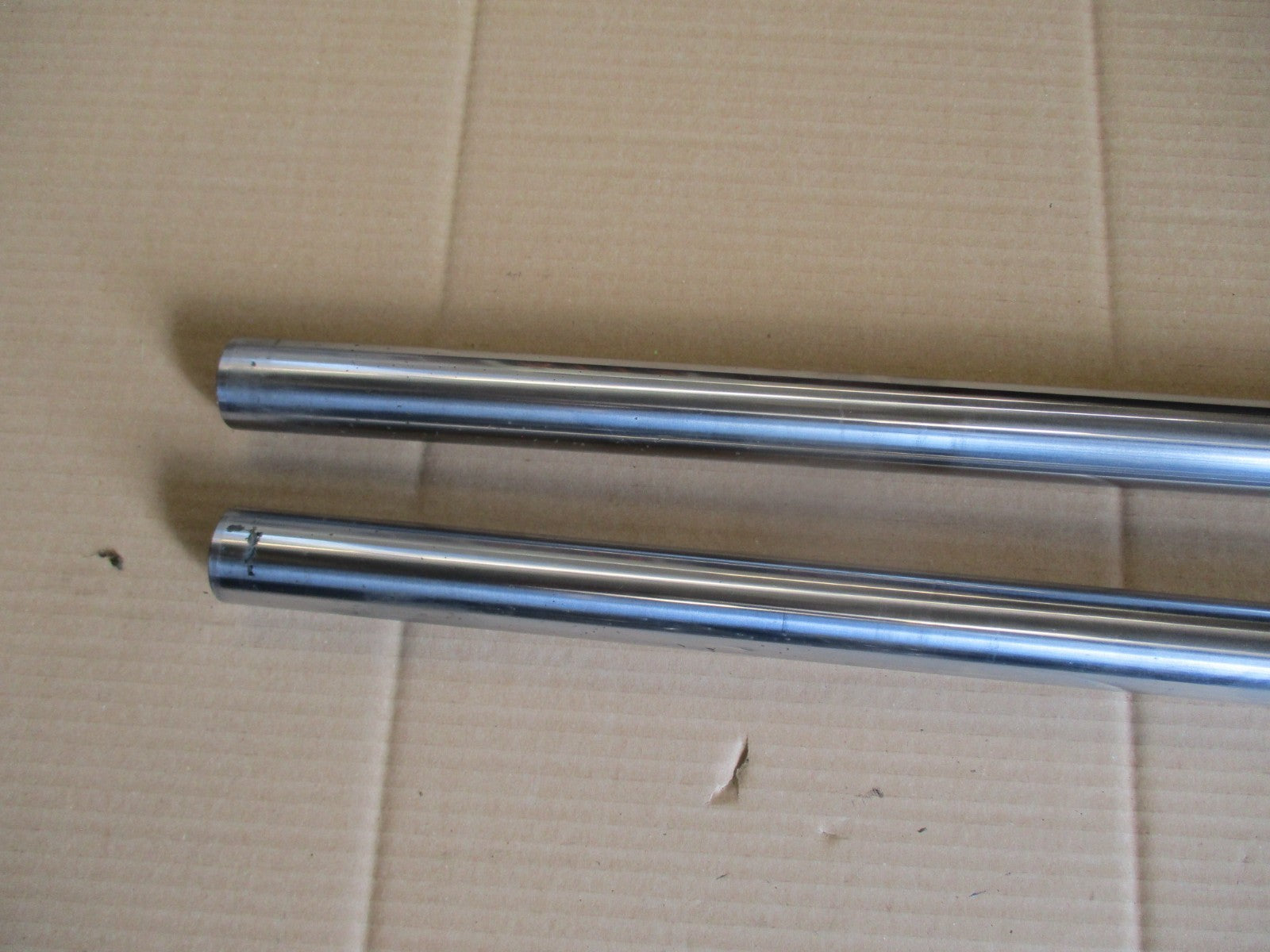 Tubes de fourche pour Kawasaki 125 KMX - MX125B