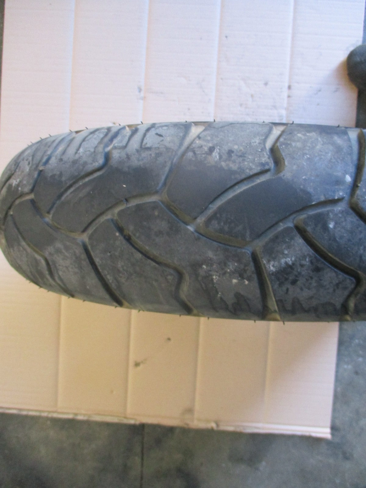 Roue arrière avec pneu bon état pour Honda 1000 XLV Varadéro - SD01 - 1999/2002
