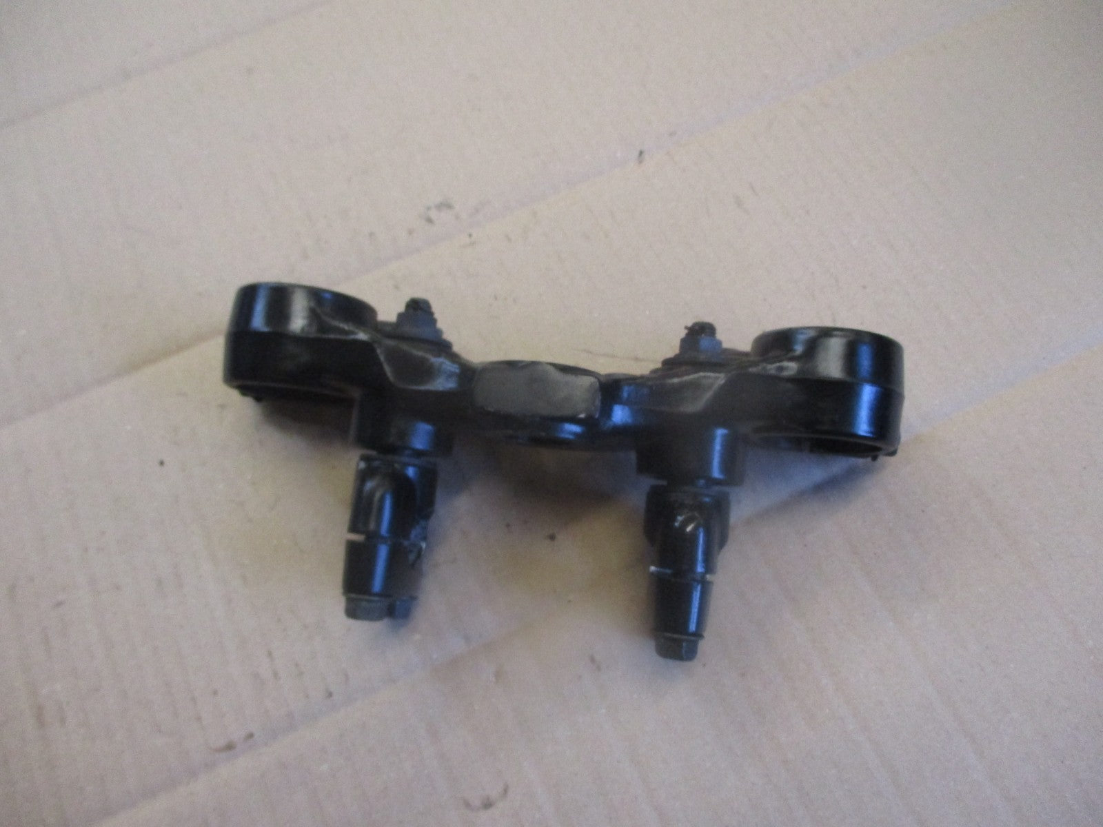 Té supérieur de fourche pour Yamaha 600 Ténéré - 1VJ