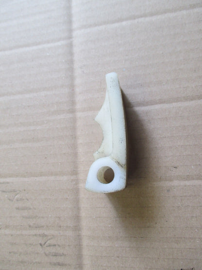 Patin inférieur de chaîne pour Honda 125 XLR - JD04