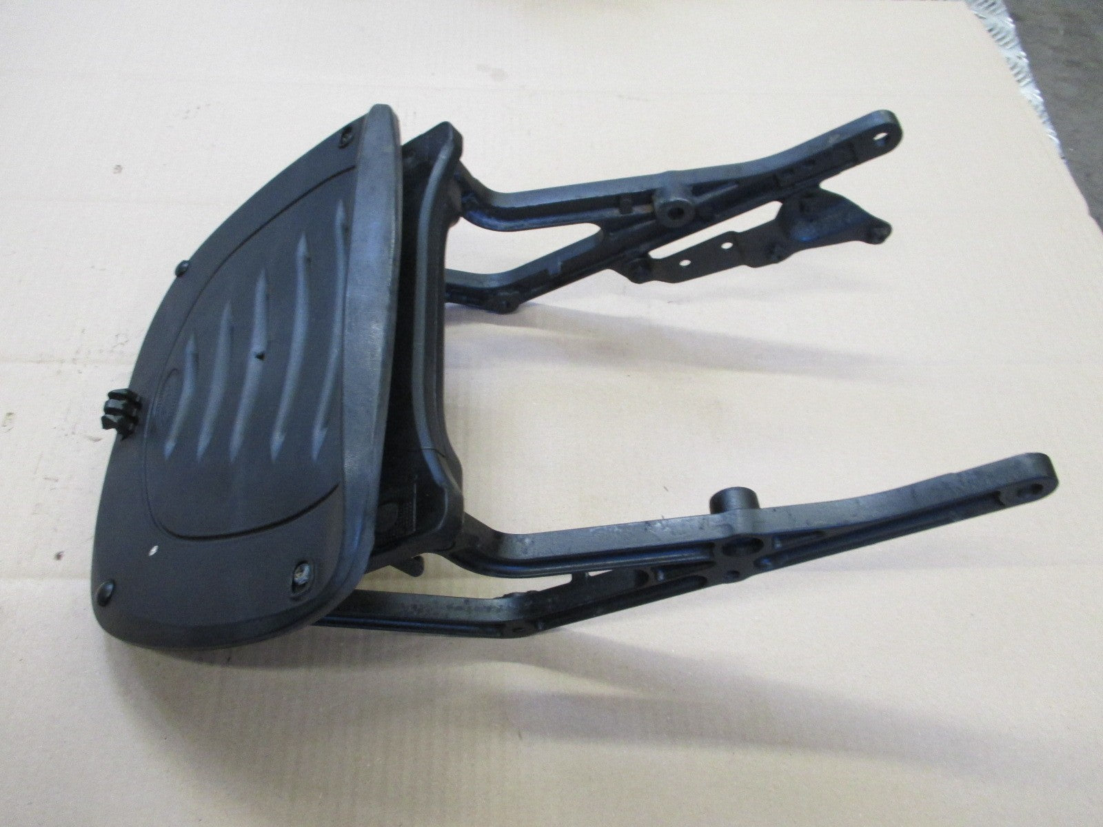 Porte bagage avec platine top case SHAD pour Honda 600 Transalp - PD06 - PD10
