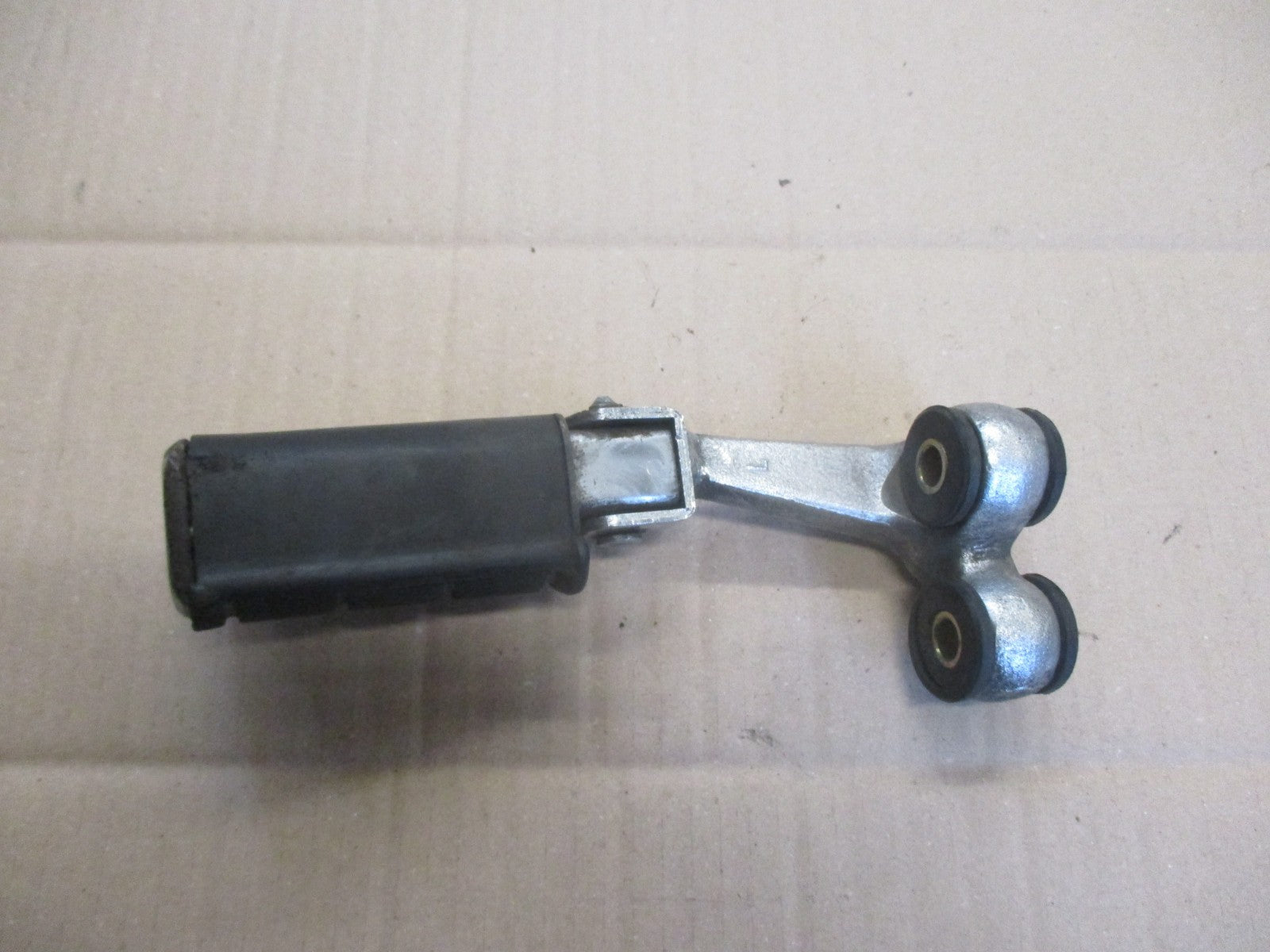 Cale pied avant gauche pour Yamaha 125 XV Virago - 5AJ