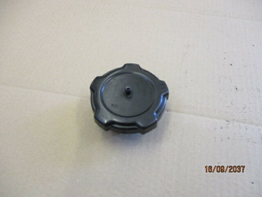 Bouchon essence Honda 600 XLL - XLM - XLLM - PD04 - Modèle Phare rectangulaire