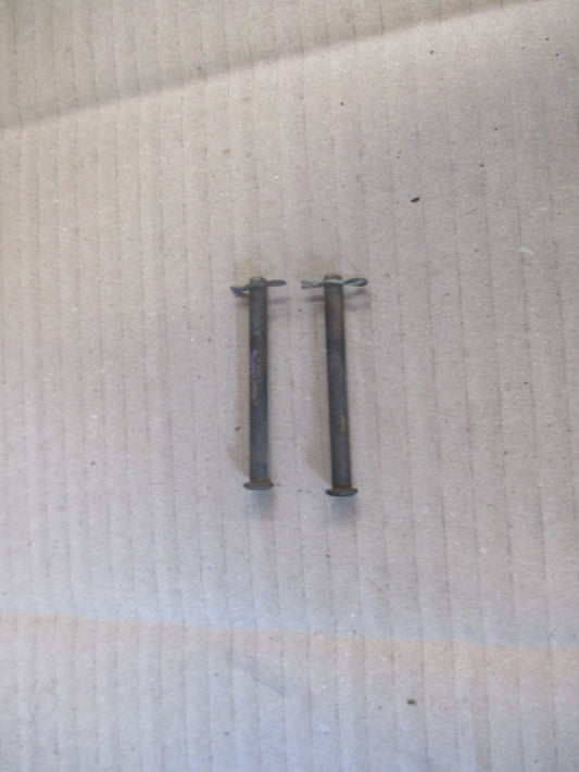 Axes de charnières de selle pour Yamaha 125 DTF - DTE - 1F9