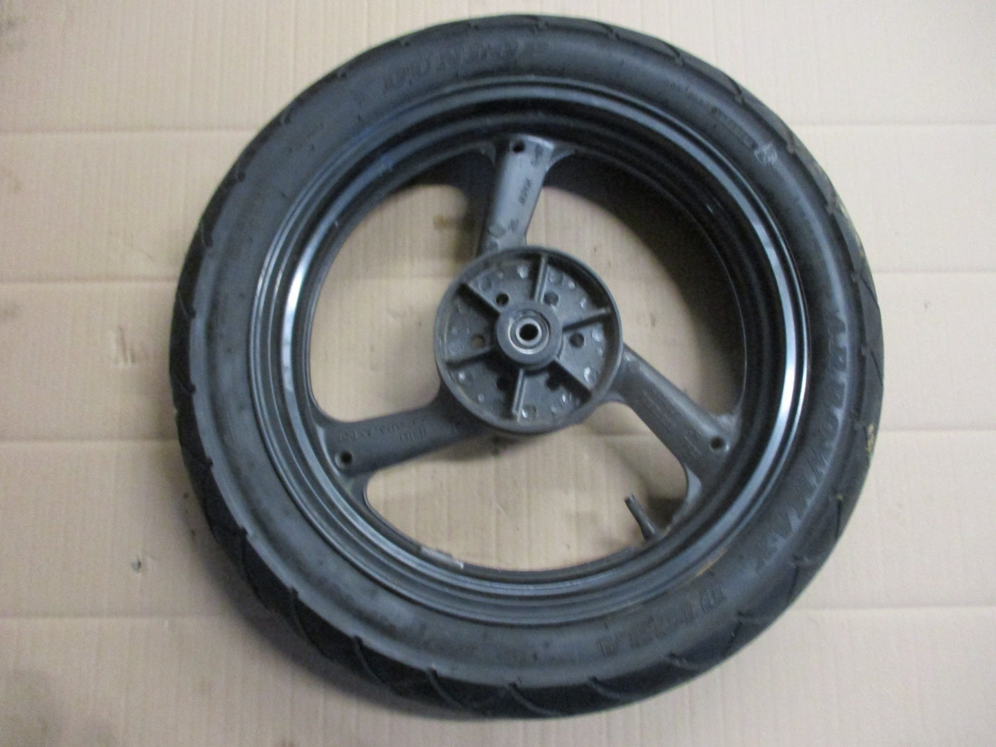 Roue avant et arrière avec pneu bon état pour Yamaha 125 TZR - 4FL
