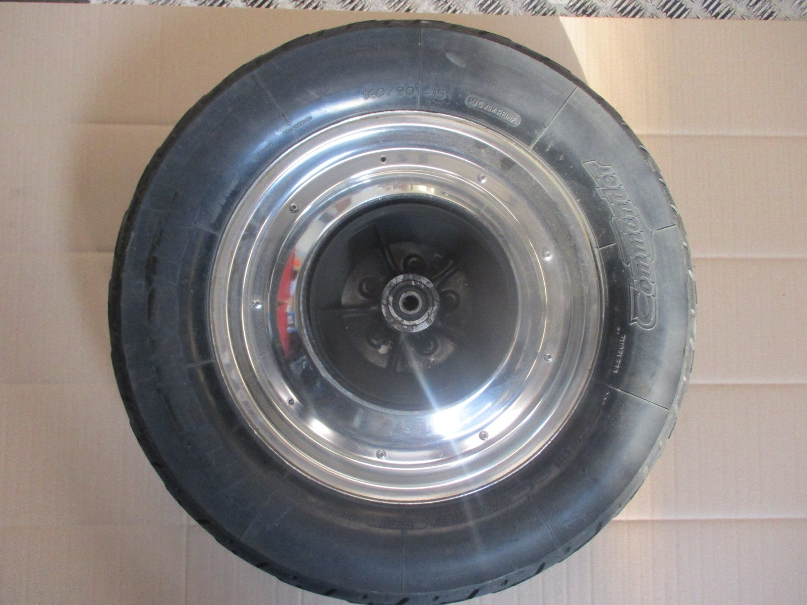 Roue arrière avec voile chromé pour Yamaha 535 XV Virago - 2YL