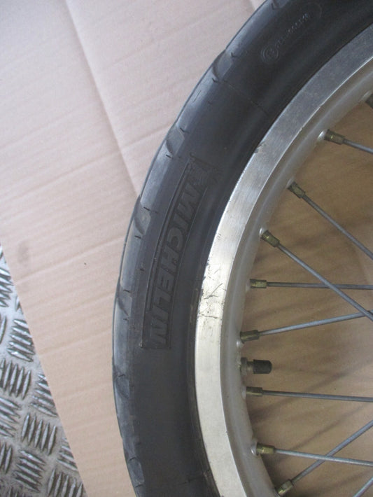 Roue avant avec pneu MICHELIN en bon état pour Honda 650 FX - VIGOR - SLR - RD09