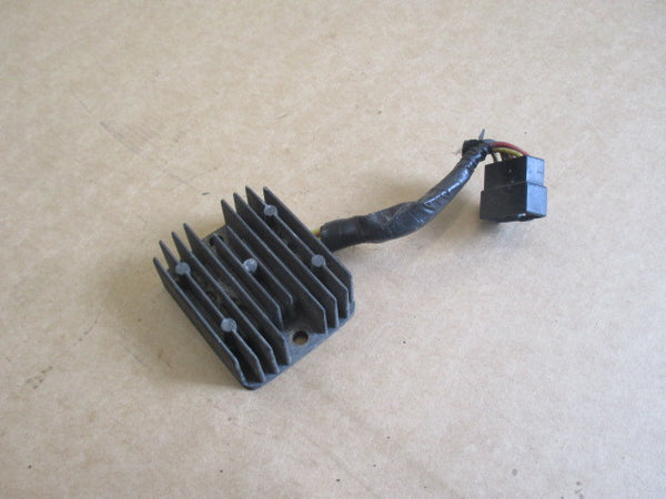 Régulateur pour Suzuki Suzuki 800 DR - SR43A