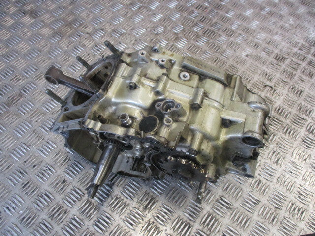 Bas moteur Yamaha 600 XTE - 3TB - 4PT - DJ02 - commande d'embrayage sur carter