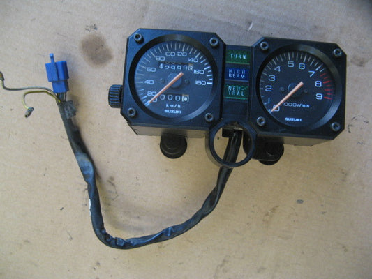 Bloc compteur compte tours 42999 kms pour Suzuki 750 DR - 800 DR - SR41A - SR42A