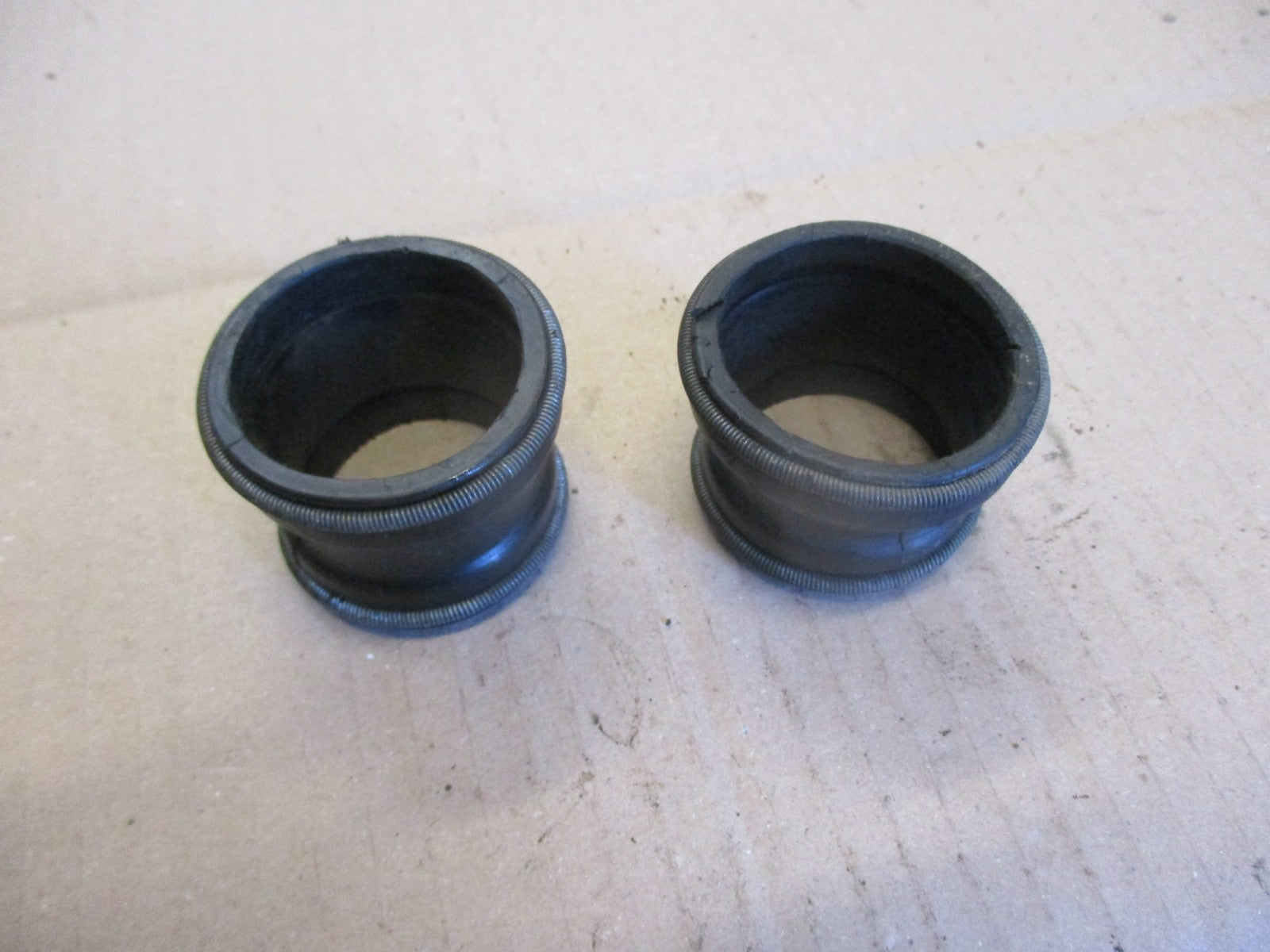 Manchons de filtre à air pour Honda 125 CBT - CB125T - 125 Twin