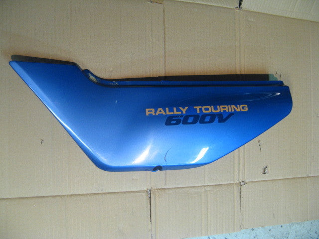 Cache latéral gauche pour Honda 600 Transalp - PD06