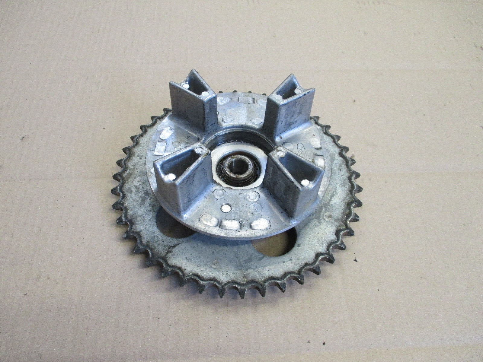 Porte couronne pour Honda 600 VT C Shadow - PC21