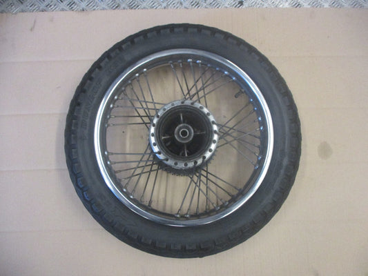 Roue arrière avec pneu bon état pour Yamaha 125 SR - 10F