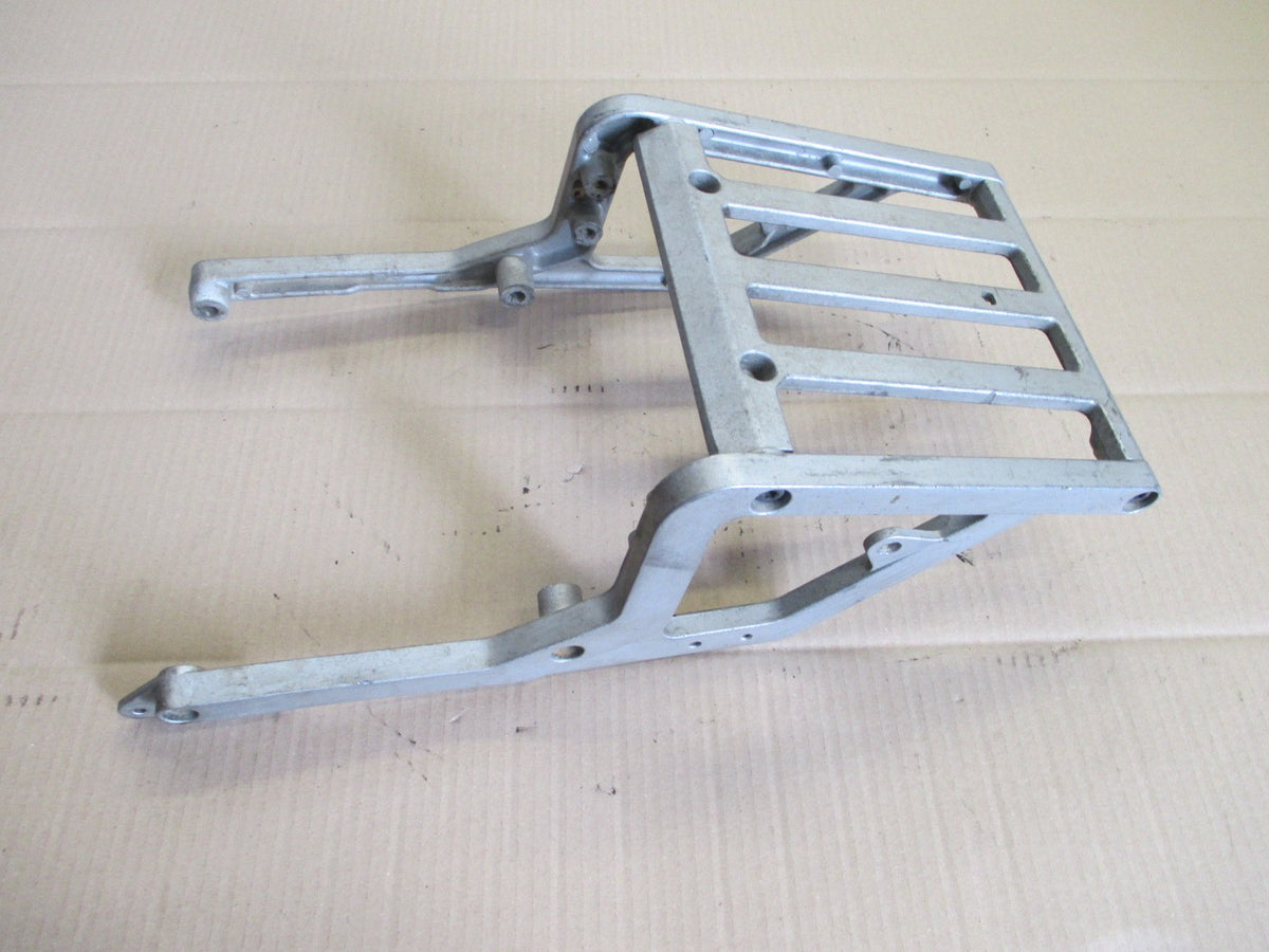 Porte bagage pour Suzuki 600 DR - 650 DR - SN41A - SP41A