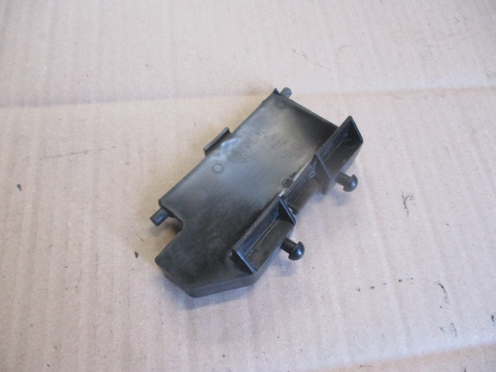 Couvercle de batterie support outils pour Yamaha 125 DTLC - 10V