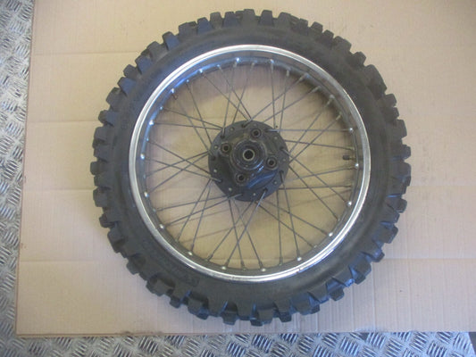 Roue arrière avec pneu Michelin en bon état pour Honda 125 XLS - XR
