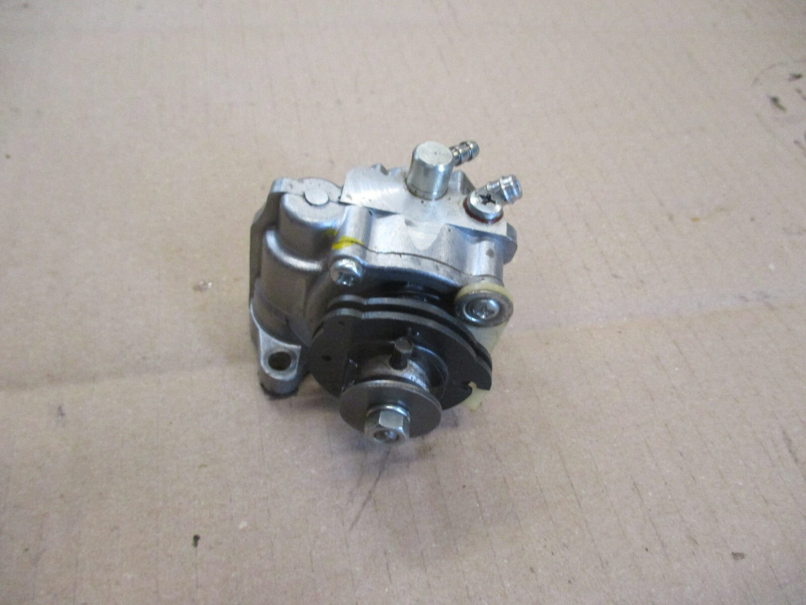 Pompe à huile pour Yamaha 125 Ténéré - BLG