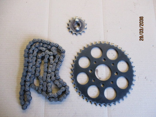 Kit chaîne pour Honda 125 XLV Varadéro - JC32