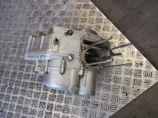 Bas moteur pour Suzuki 125 GN - NF41A