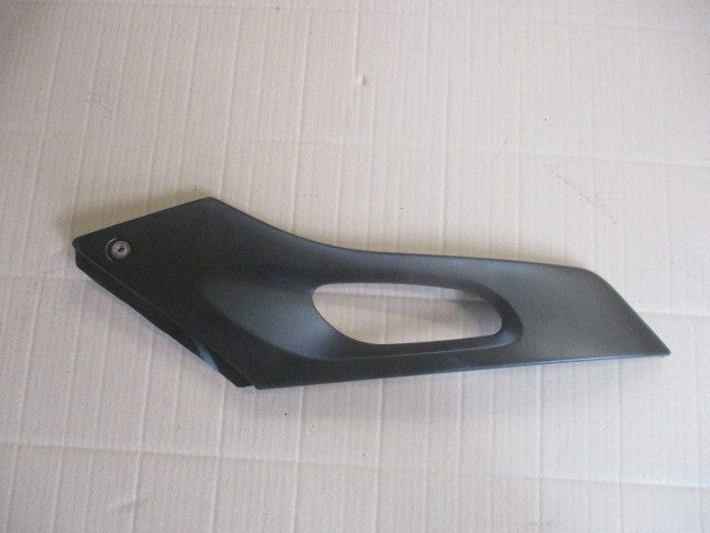 Cache latéral gauche pour Suzuki 650 XF Freewind - AC111