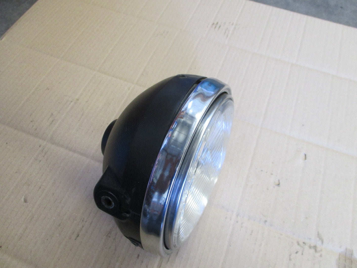 Phare pour Honda 650 NTV REVERE - RC33