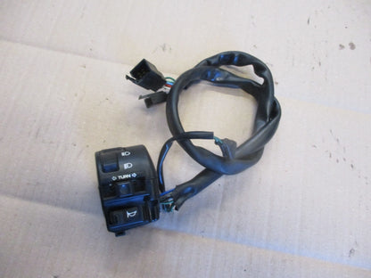 Commodo gauche pour Honda 125 XLV Varadéro - JC32