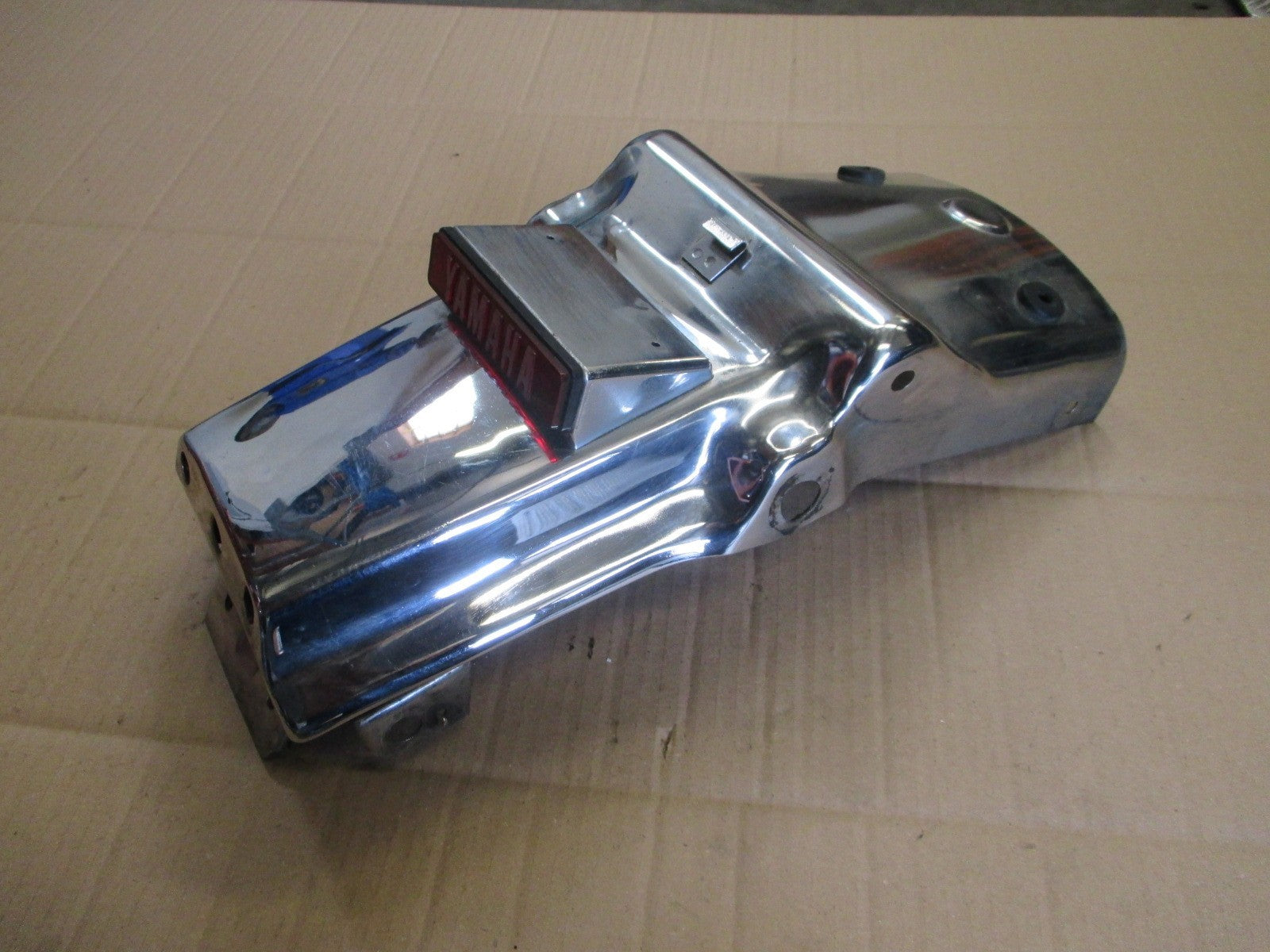 Garde boue arrière pour Yamaha 750 FZX - 2JE - 4AM