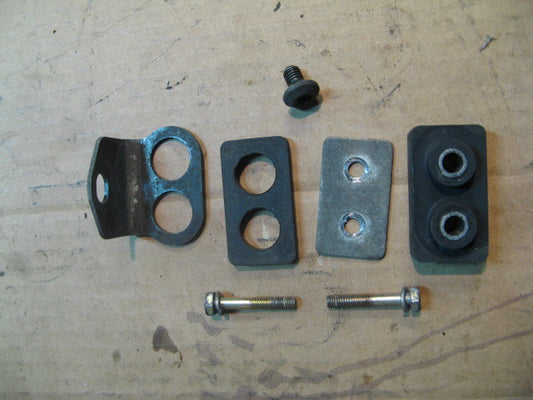 Support de fixation avant de réservoir d'essence pour Yamaha 850 TDM - 3VD