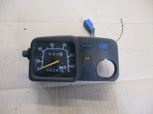 Bloc compteur 32243 kms pour Suzuki 125 DR - SF43B