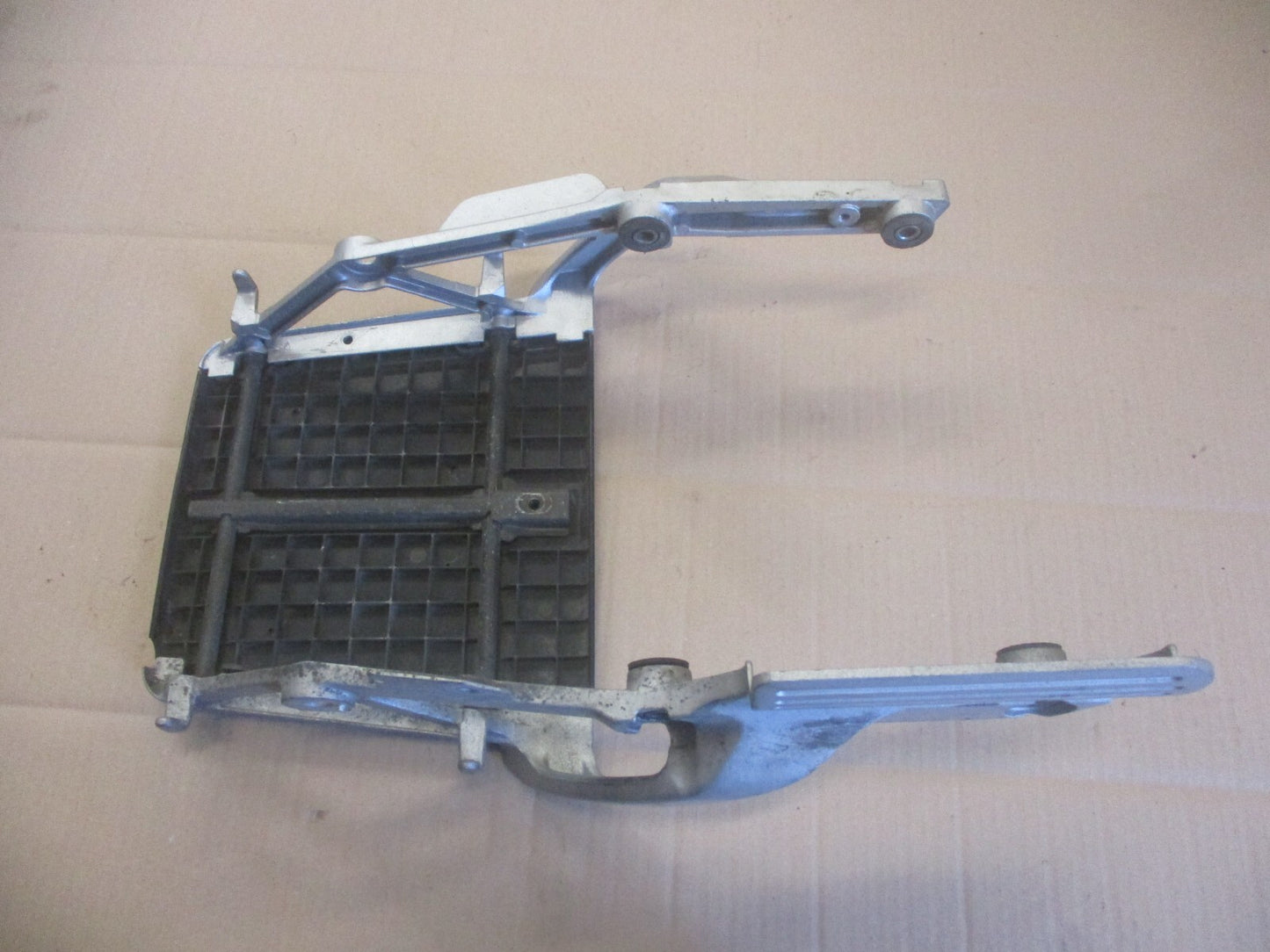 Porte bagage pour Yamaha 660 XTZ - 3YF