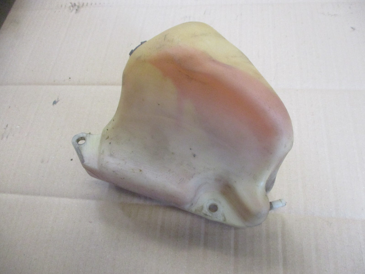 Réservoir d'huile  + bouchon pour Suzuki 125 TS B - 1979