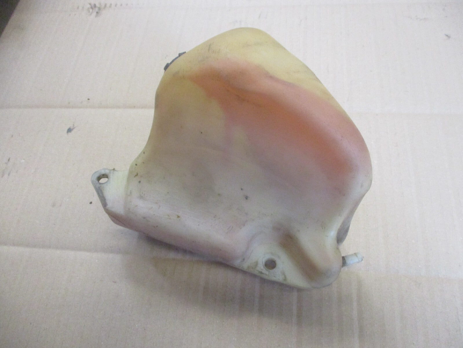 Réservoir d'huile  + bouchon pour Suzuki 125 TS B - 1979