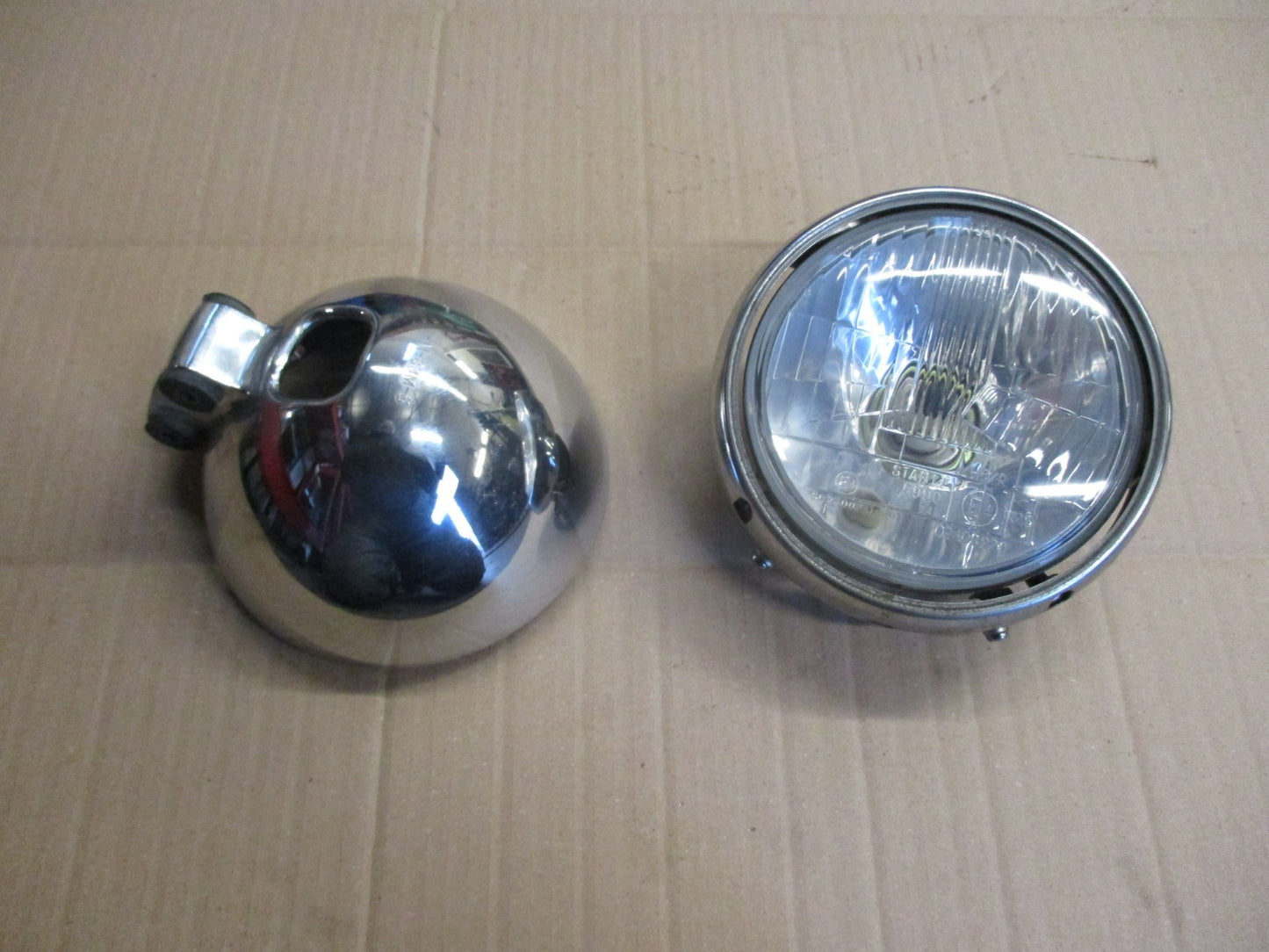 Cuvelage + optique de phare pour Suzuki 125 GZ Marauder