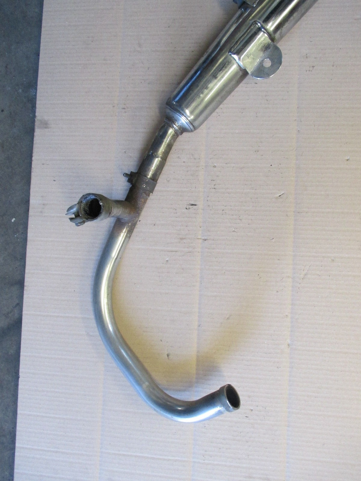 Pot d'échappement gauche pour Honda 125 CM - JC05
