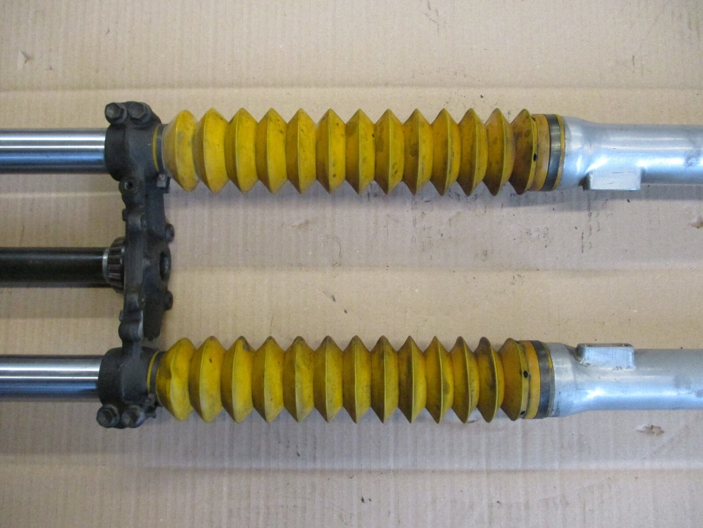 Fourche pour Yamaha 125 Ténéré - BLG
