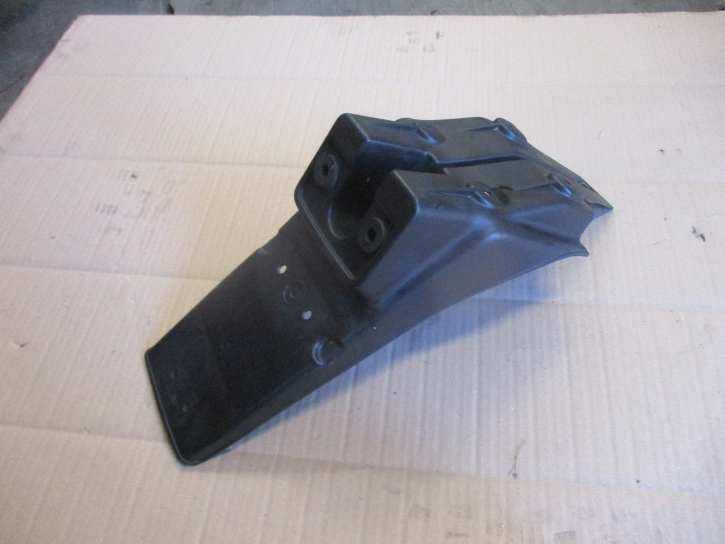 Bavette arrière pour Kawasaki 125 KMX - MX125B