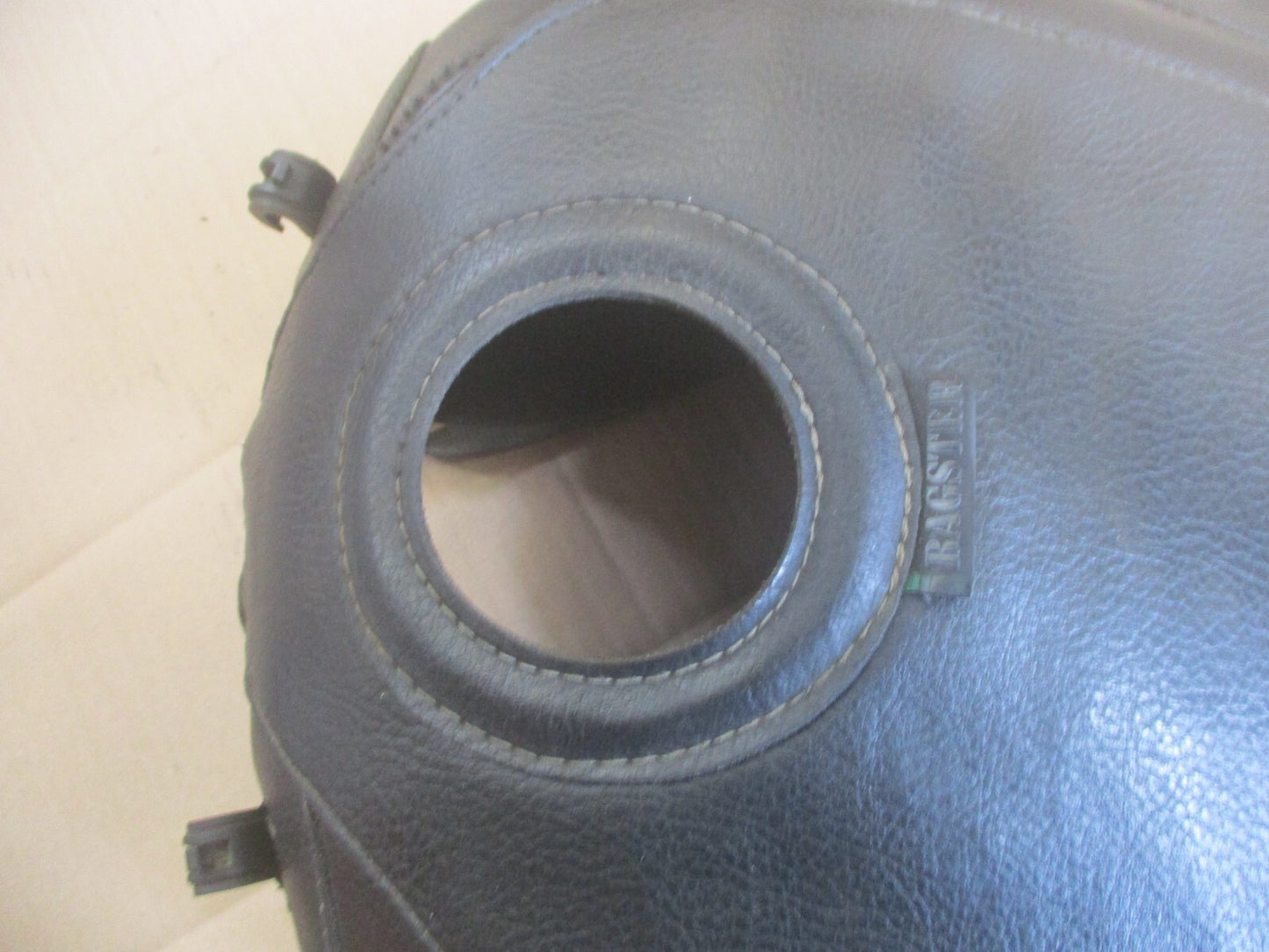Protège réservoir BAGSTER pour Honda 125 Rebel - JC24A - JC26A