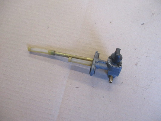 Robinet d'essence pour Yamaha 125 DTR - DTRE