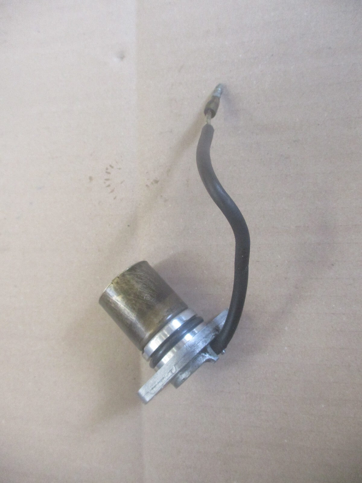 Capteur contacteur de niveau d'huile pour Yamaha 750 FZX - 2JE - 4AM