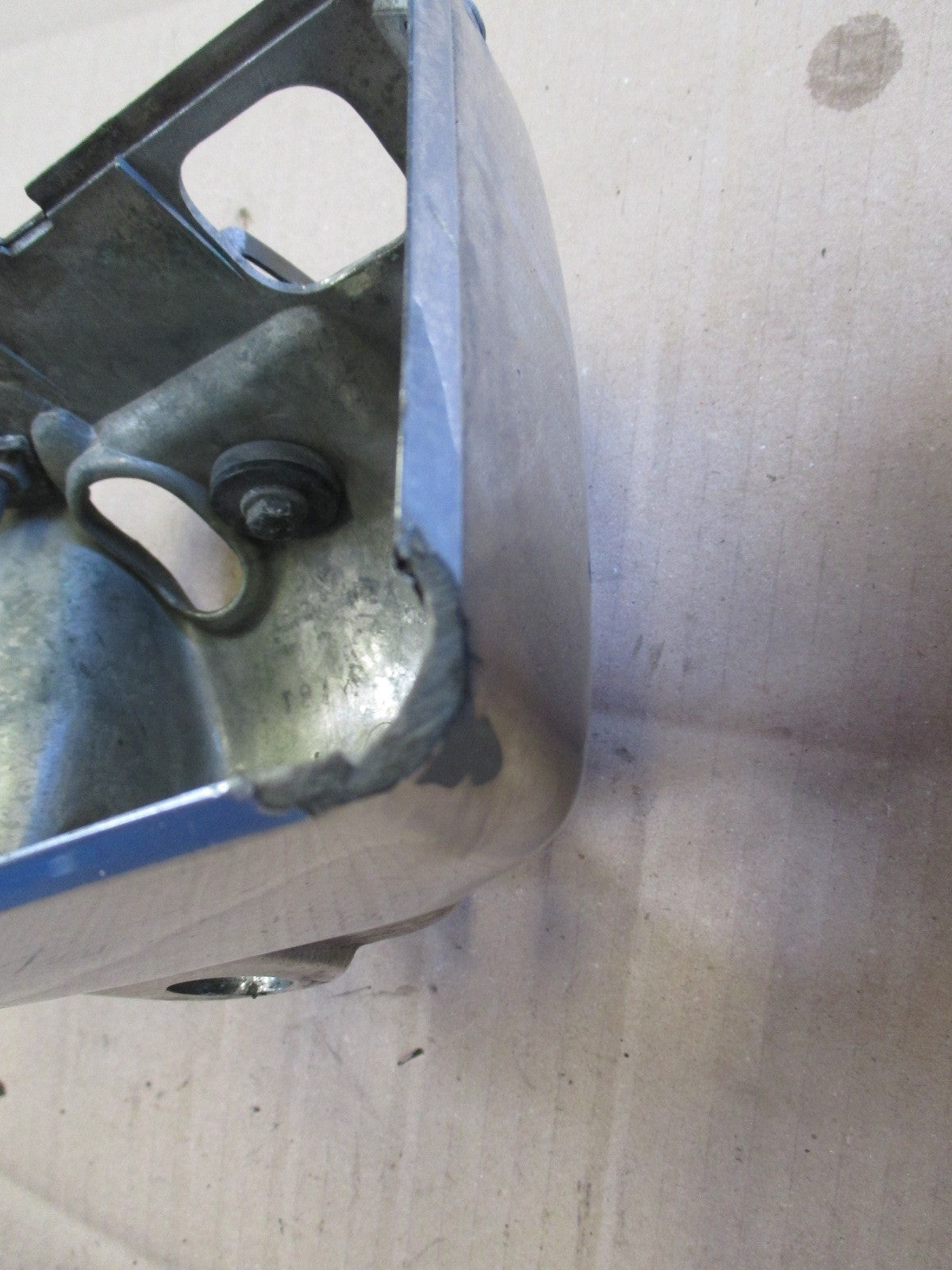 Cuvelage de phare pour Yamaha 750 FZX - 2JE - 4AM