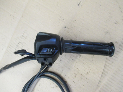 Poignée d'accélérateur + cable + cocotte pour Honda 125 CBF - JC74