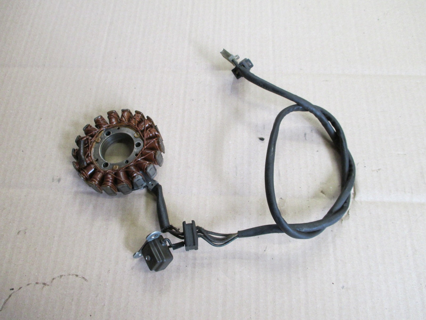 Stator + Capteur d'allumage pour Suzuki 125 DR - SF44A