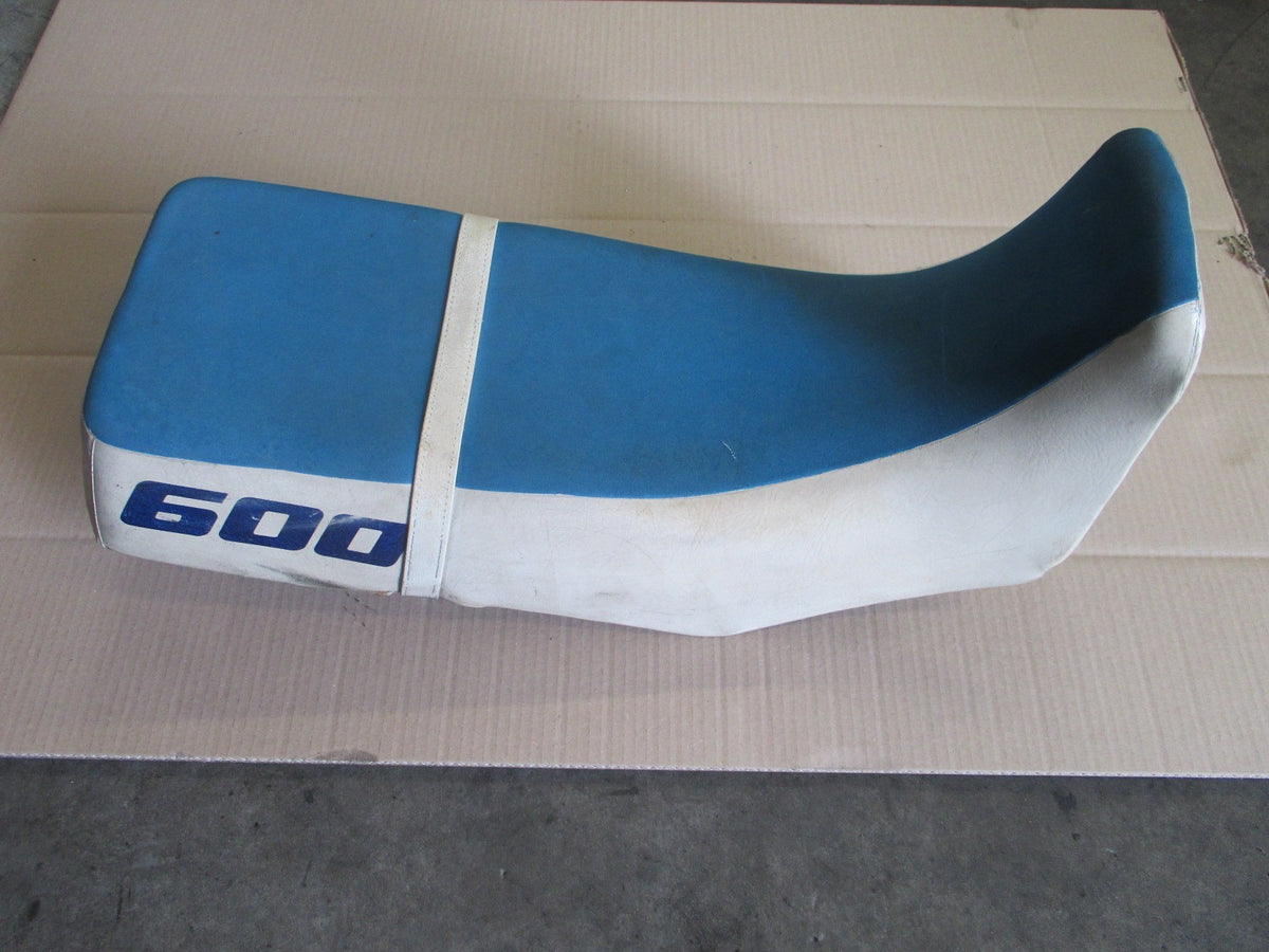 Selle pour Suzuki 600 DR - 650 DR - SN41A - SP41A