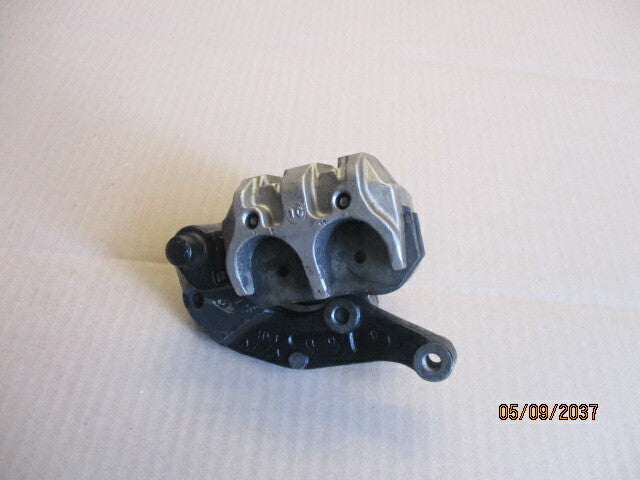 Etrier de frein avant droit pour Honda 750 Africa twin - XRV - RD04 - RD07