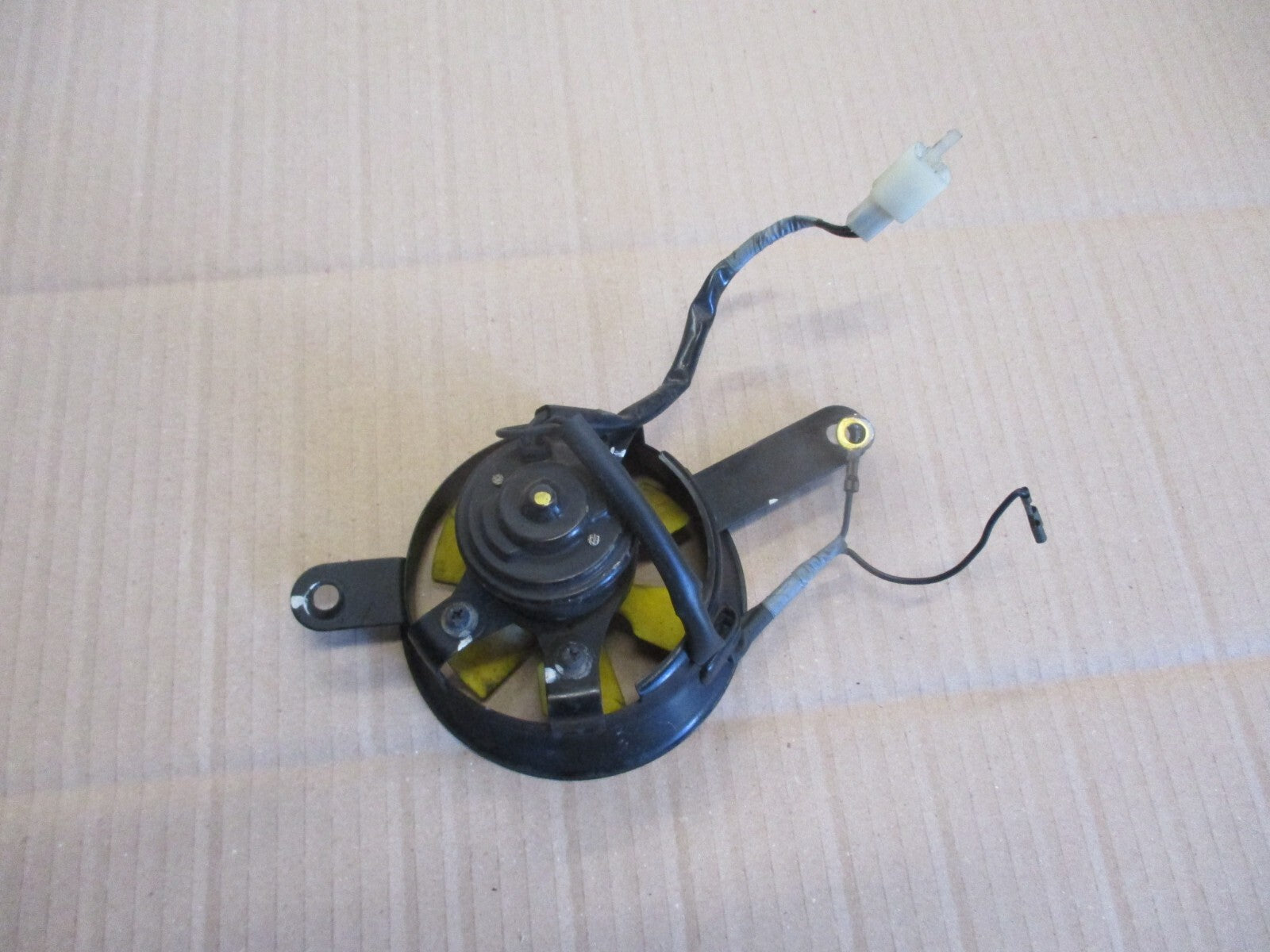 Ventilateur de radiateur d'eau pour Honda 125 CBR - JC34 - 2006