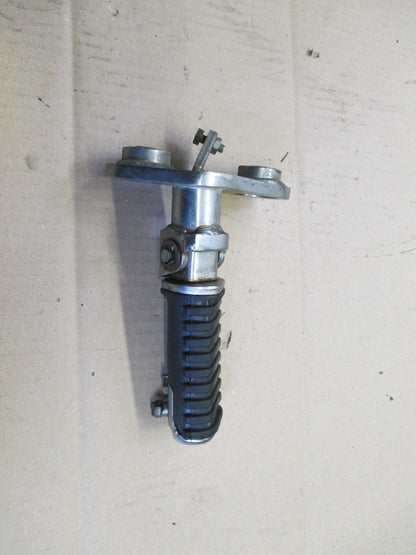 Cale pied avant droit pour Honda 600 VT C Shadow - PC21