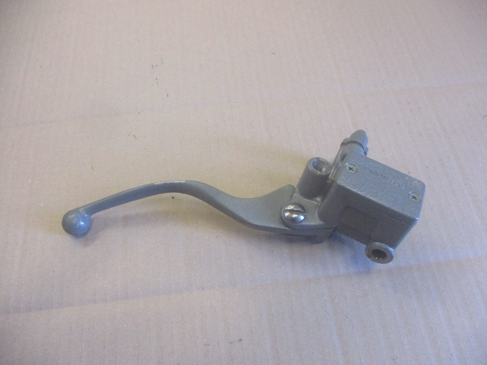 Maitre cylindre de frein avant pour Honda 125 Rebel - JC26A