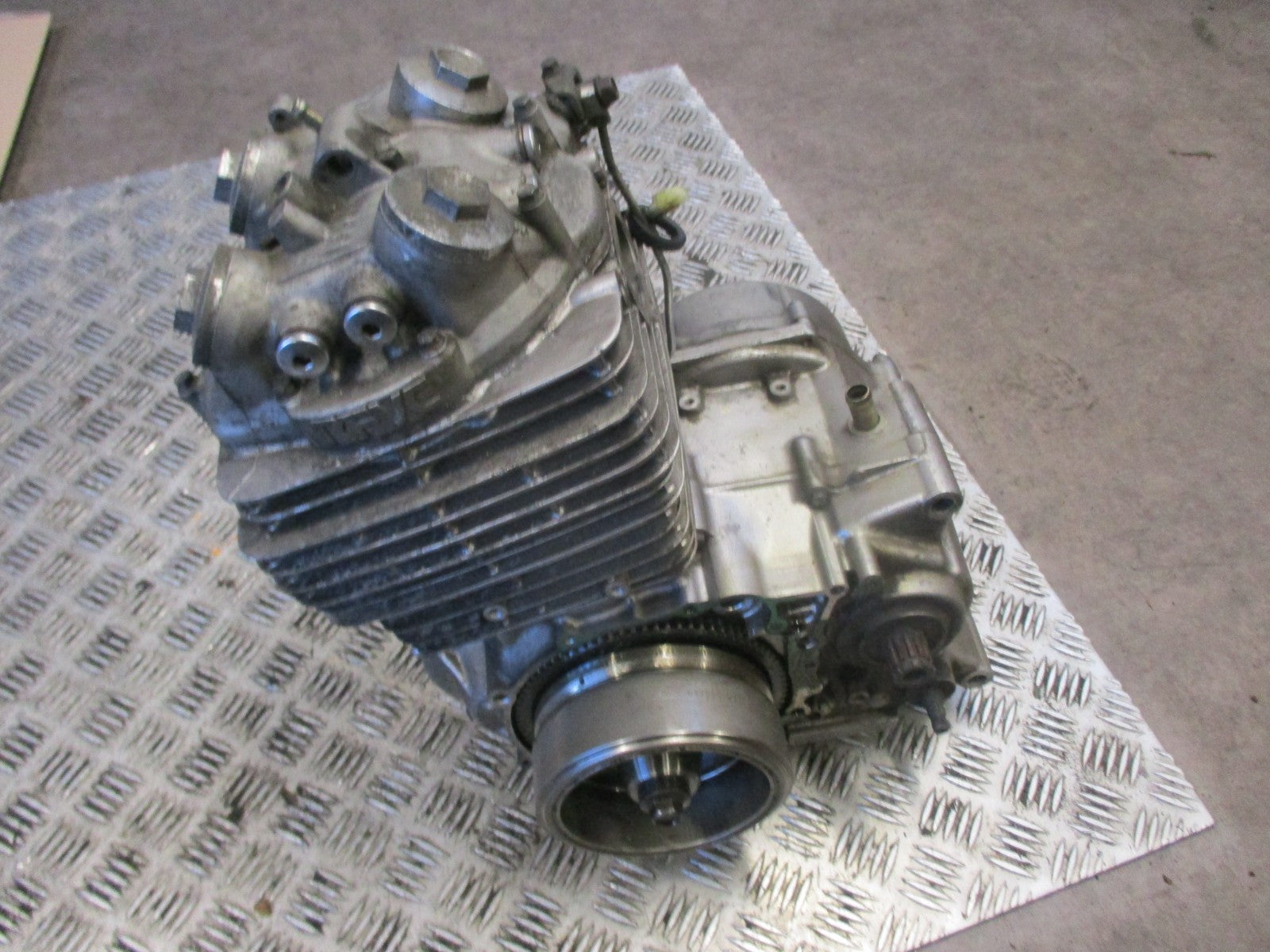 Moteur pour Honda 650 NX Dominator - RD08A