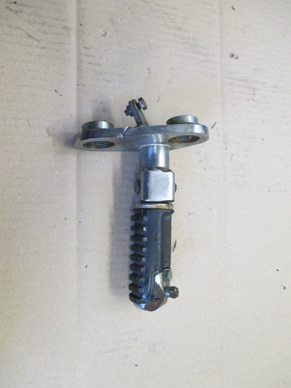 Cale pied avant droit pour Honda 600 VT C Shadow - PC21